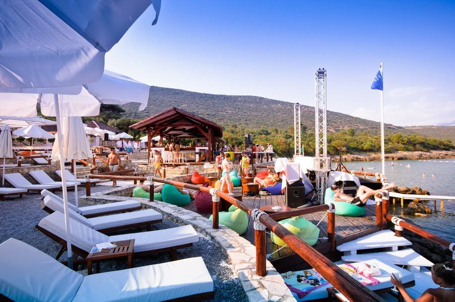 Apartmani Sindik Tivat Exterior photo
